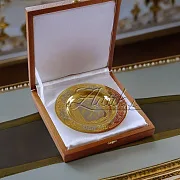 На память: Тарелка "Санкт-Петербург". Златоуст — фотография 1
