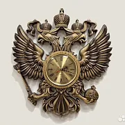 Часы с гербом РФ, резные из массива ясеня — оригинальный подарок — фотография 1