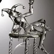 Подарочная скульптура «Dolce Vita» из стекла — коллекция «Шуты» — фотография 2
