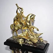 Каминные часы «Георгий Победоносец» с бронзовой фигурой — оригинальный подарок — фотография 2