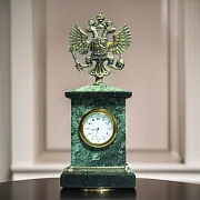 В подарок: Часы «Презент. Российский герб» со змеевиком — фотография 1