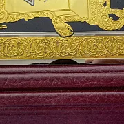 На память: Книга "48 законов власти" — книга в коже — фотография 5