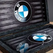 Нарды под стеклом «BMW» в подарок — фотография 7